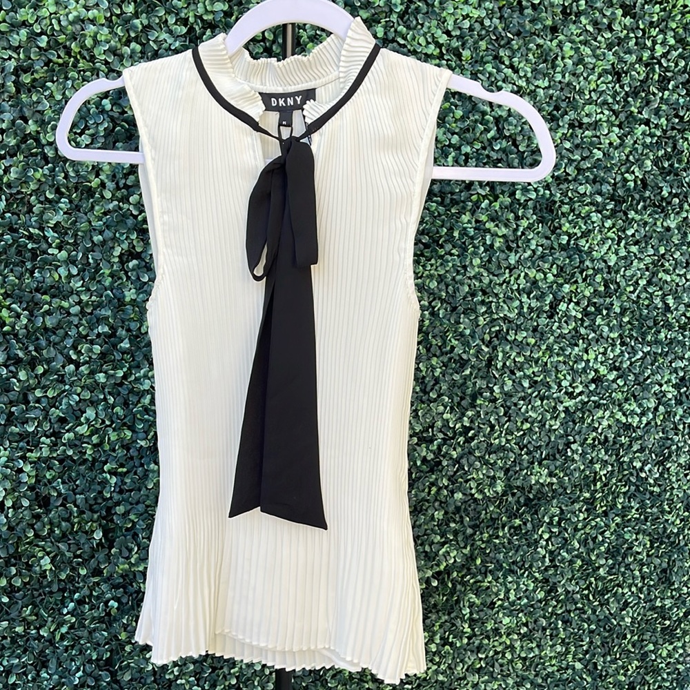 DKNY Ivory Pleated Sleeveless Top with Black Neck Tie